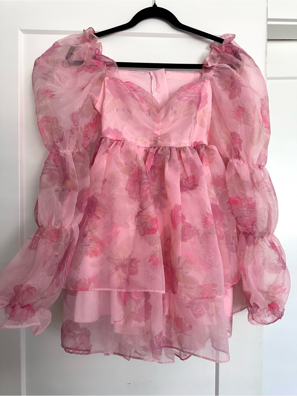 Pink Floral Puff-Sleeve Dress